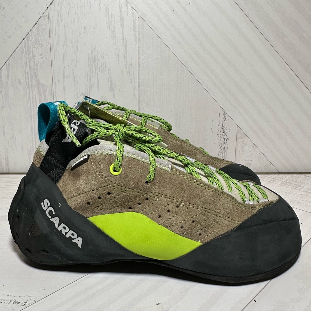 COPY - MAESTRO MID ECO ROCK CLIMBING SHOES SIZE 8 WOMEN